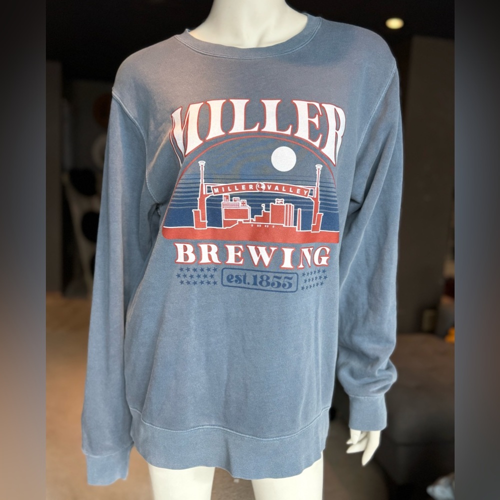 Miller Brewing Crewneck Sweatshirt. EUC